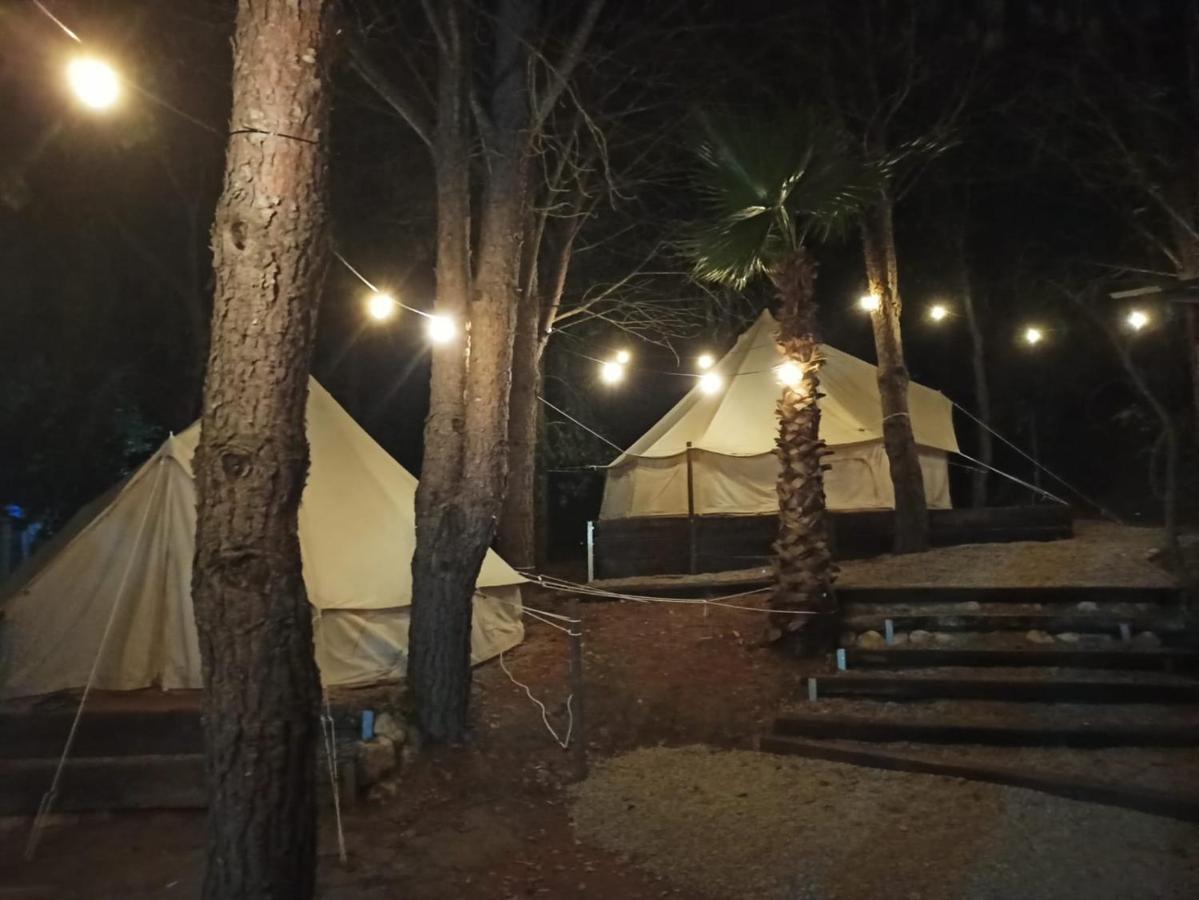 Bungalows Y Glamping Medina Sidonia Екстериор снимка